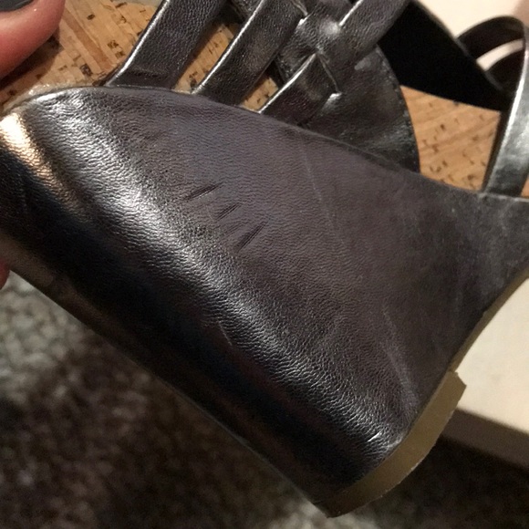 BCBGeneratiom wedge heels - Picture 4 of 6